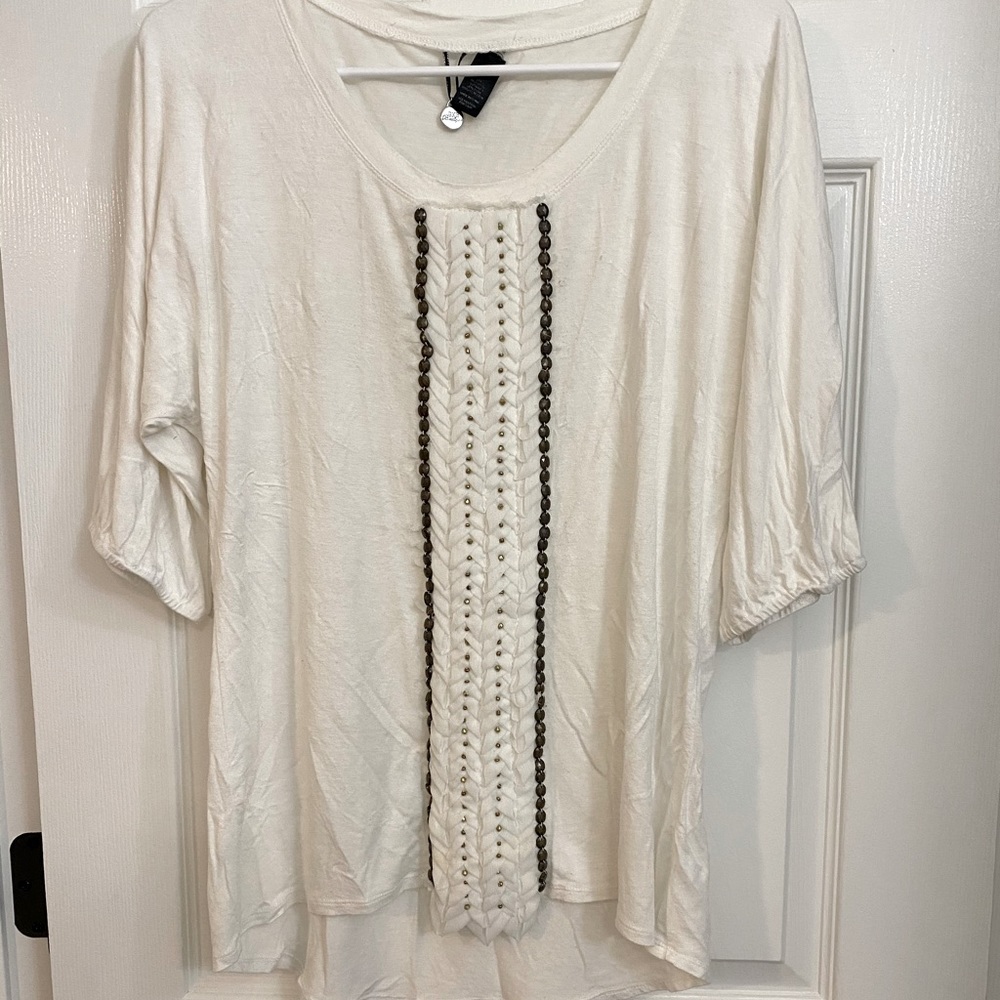 BKE boutique shirt